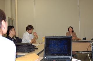 2006-10-03 19:00:19